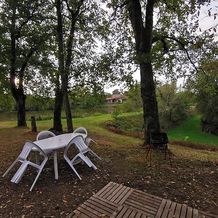 Camping De La Chagnee Saint-Aubin-le-Cloud Pokoj fotografie