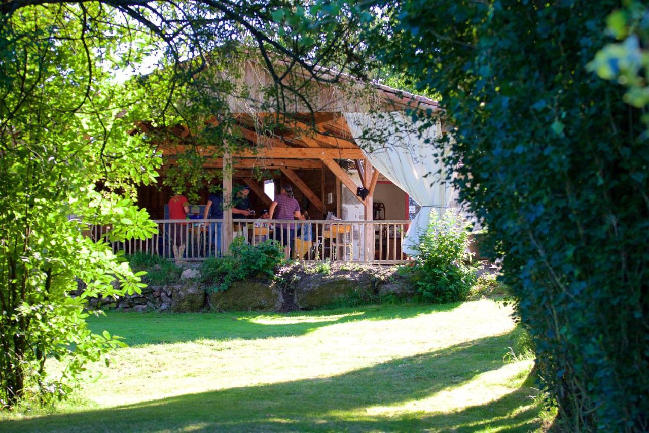 Camping De La Chagnee Saint-Aubin-le-Cloud Exteriér fotografie